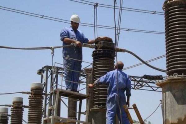 خدمات أم درمان تحت الضغط .. إليك موقف استقرار الكهرباء والمياه