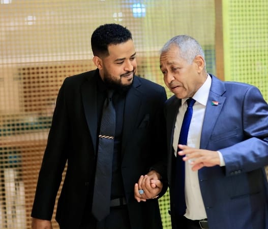 ابراهيم بدرالدين يشيد بدور سفير السودان بالقاهرة في رعاية الجالية السودانية